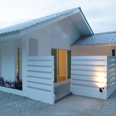 ลา ปารี-ปารี ลังกาวี Hotel Langkawi ภายนอก รูปภาพ