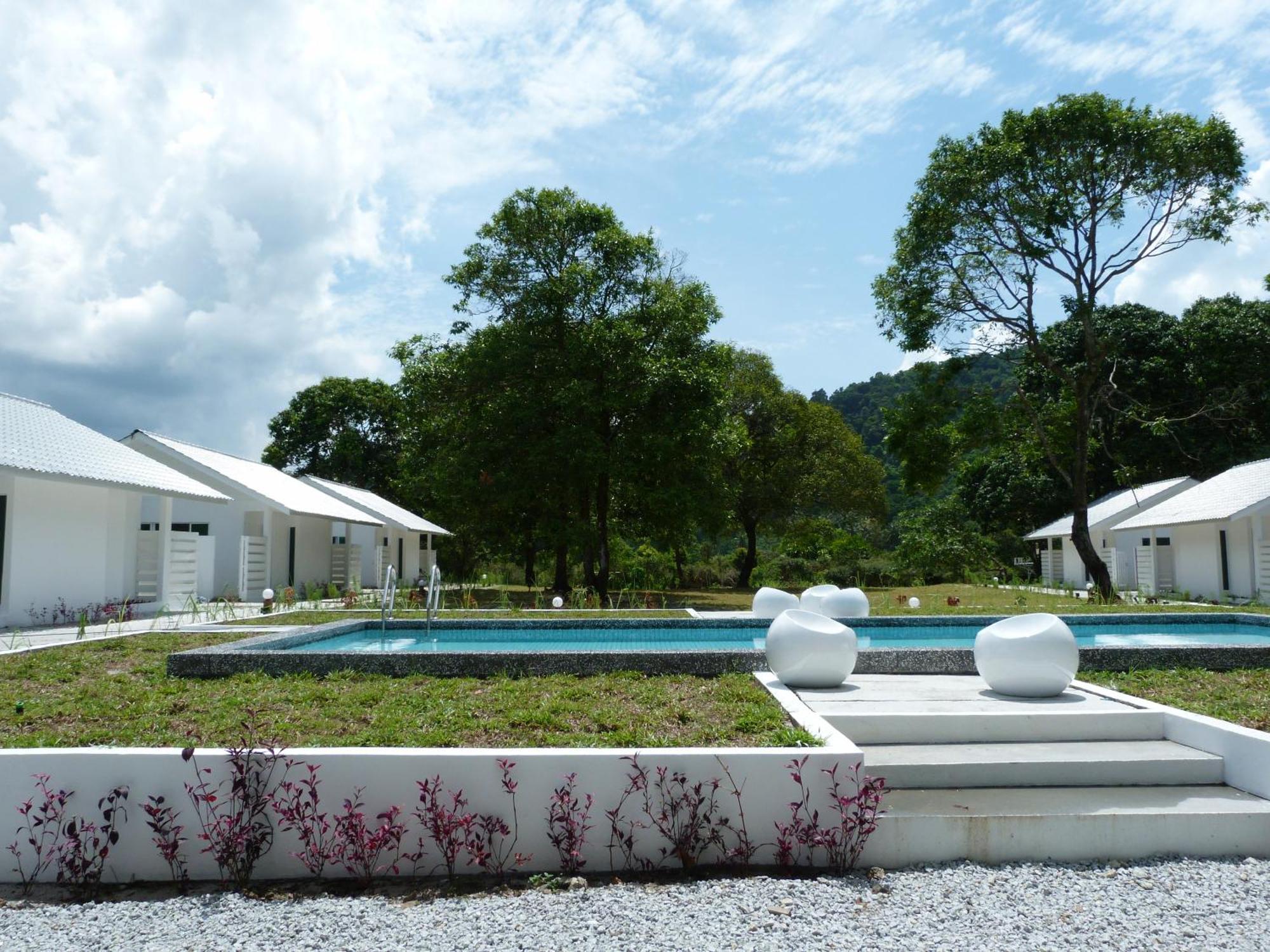 ลา ปารี-ปารี ลังกาวี Hotel Langkawi ภายนอก รูปภาพ